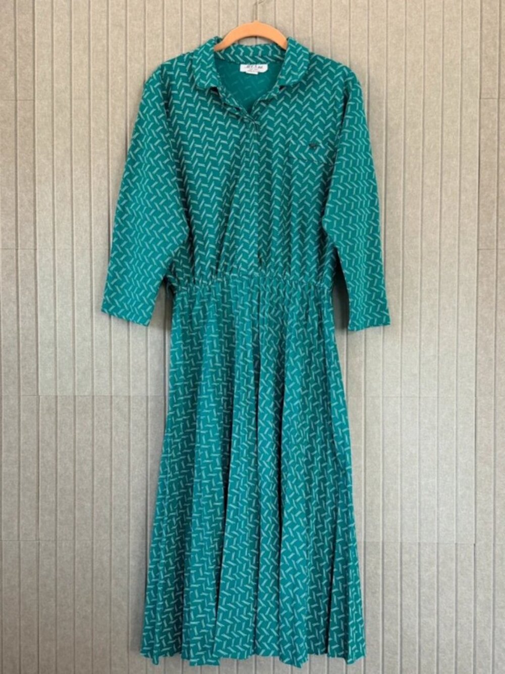 Vintage 1980s M.C.S. Ltd Teal Midi Dress